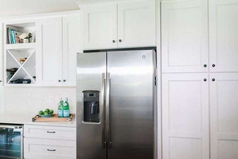Coastal Kitchen Design | White Cabinets | Annapolis, Maryland